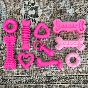 Brand New🦴💓 10 Pack of Pet or Dog Chew Toys🦴💓 Amazing Deal💓🦴🐾🎀🛍️